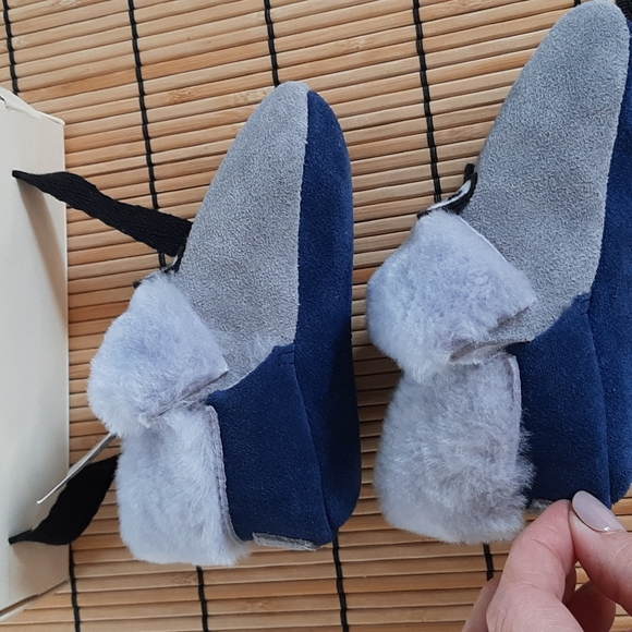 NWT, Infant UGG I Zippie Owl Eye Booties, SZ 4-5 or 12-18 mos - Picture 4 of 9